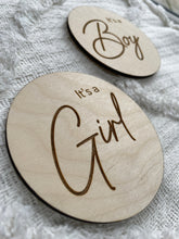 Load image into Gallery viewer, Gender Reveal Wooden Disc, Its a Boy, Its a Girl Announcement, Baby Shower Gift, Surprise Baby Reveal, Baby Announcement, Baby Photo Prop