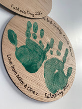 Load image into Gallery viewer, Best Daddy Gift, Personalised Gift from the Children, Hand Print Present, Gift for Gran, Gift from Kids to Dad, Baby Handprint Wood
