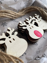 Load image into Gallery viewer, DIY Christmas Tag, Gift from Baby, Fingerprint Reindeer Ornament, Reindeer Gift Tag, Gift for Grandparents, DIY Present Tag, Finger Painting