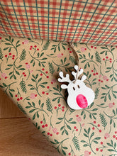 Load image into Gallery viewer, DIY Christmas Tag, Gift from Baby, Fingerprint Reindeer Ornament, Reindeer Gift Tag, Gift for Grandparents, DIY Present Tag, Finger Painting