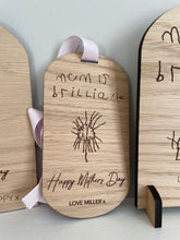 Load image into Gallery viewer, Child's Drawing Keepsake -  Oak
